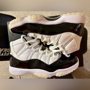 Jordan 11 Retro Gratitude DMP - Size 9.5
